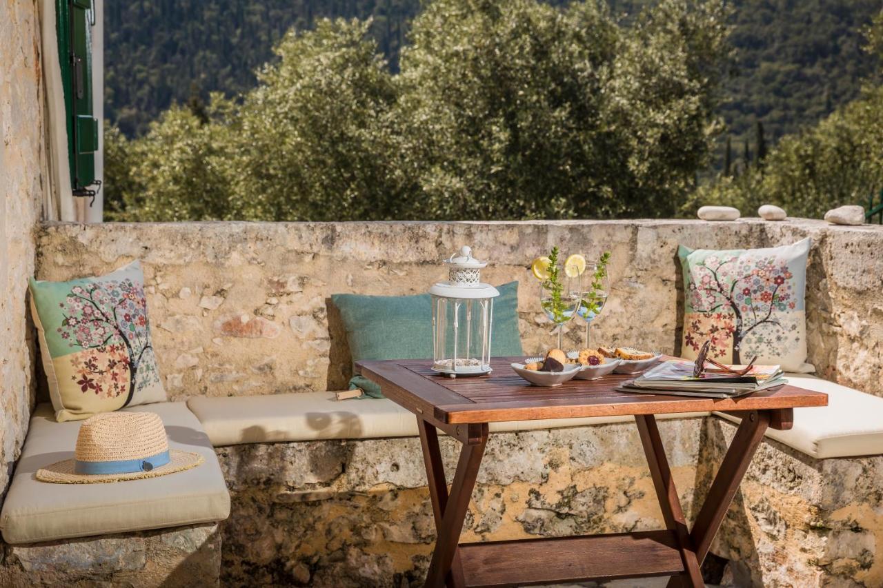 Traditional Stone House Anofli 1843 Fiskardo Kefalonia Exterior photo