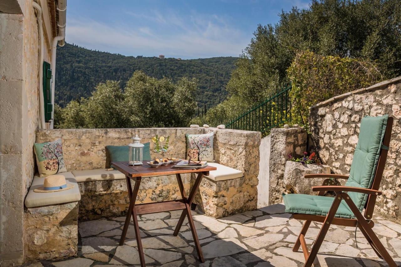 Traditional Stone House Anofli 1843 Fiskardo Kefalonia Exterior photo