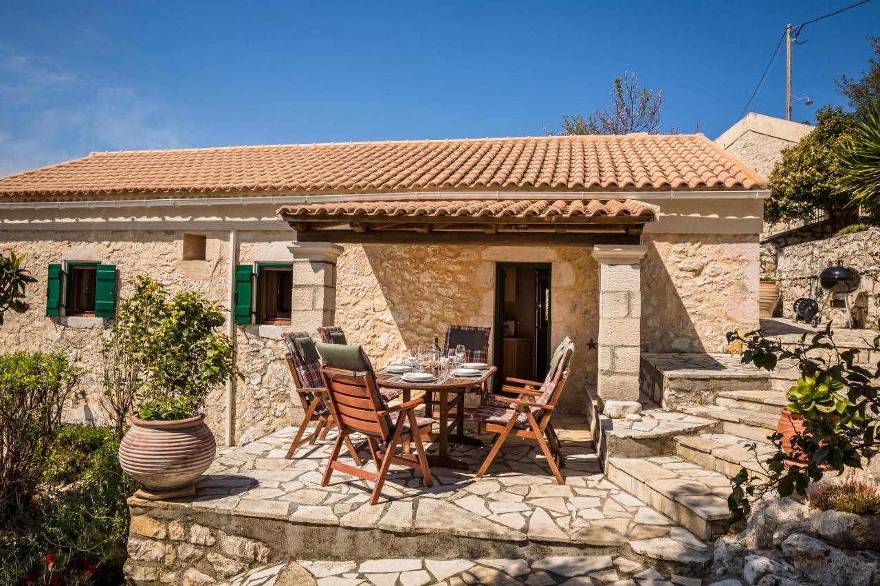 Traditional Stone House Anofli 1843 Fiskardo Kefalonia Exterior photo